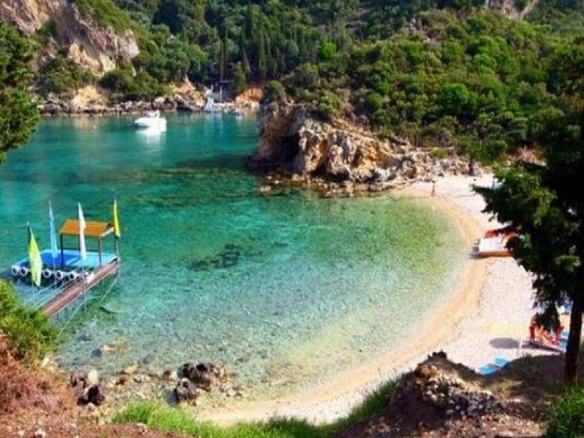 Apartmán In Paleokastrites With Swimming Pool Near Beaches